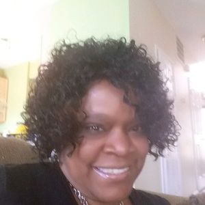 Meet your Posher, Annette